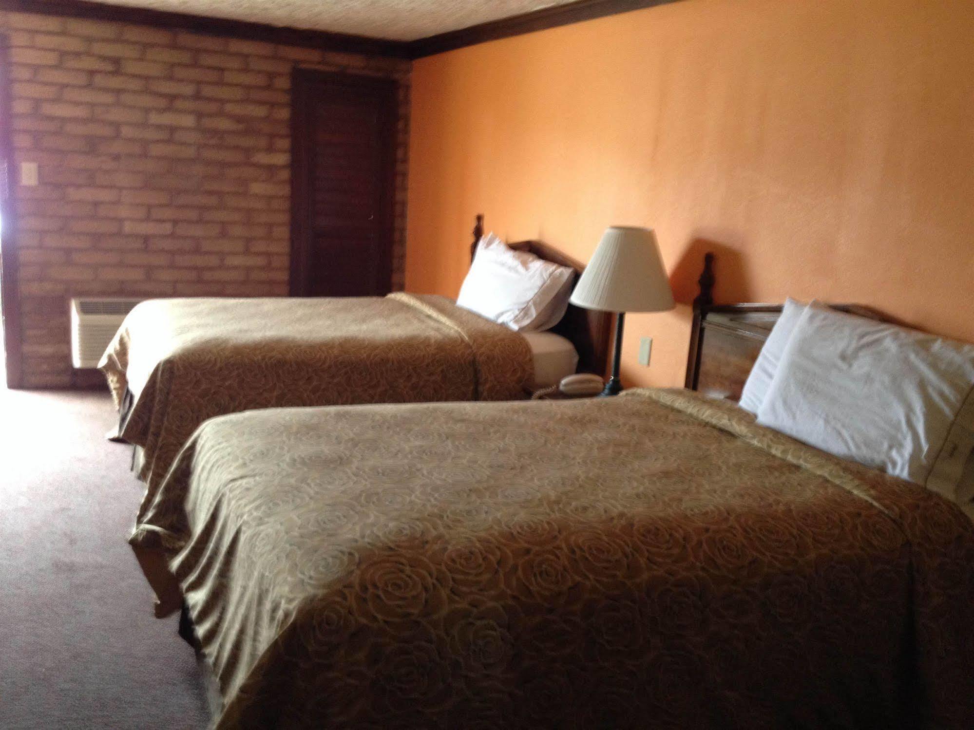 Red Roof Inn Monroe Εξωτερικό φωτογραφία